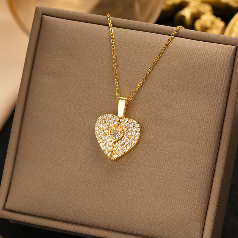 New arrivalstylish copper inlaid zirconium heart opening and closing necklace for women summereasiest for matchelegantniche style titanium steel clavicle chain jewelry