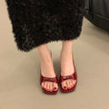French high-heeled slippers for women, 2025 new summer collection, square toe stiletto heel thong sandals with bow detail, versatile and chic