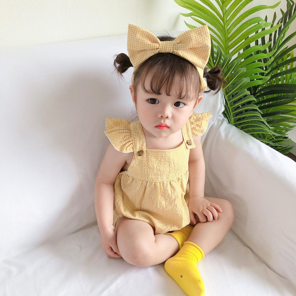 Infant summerk-style baby girl small plaid flying sleeves triangular bag butt shirt newborn haha wear headband