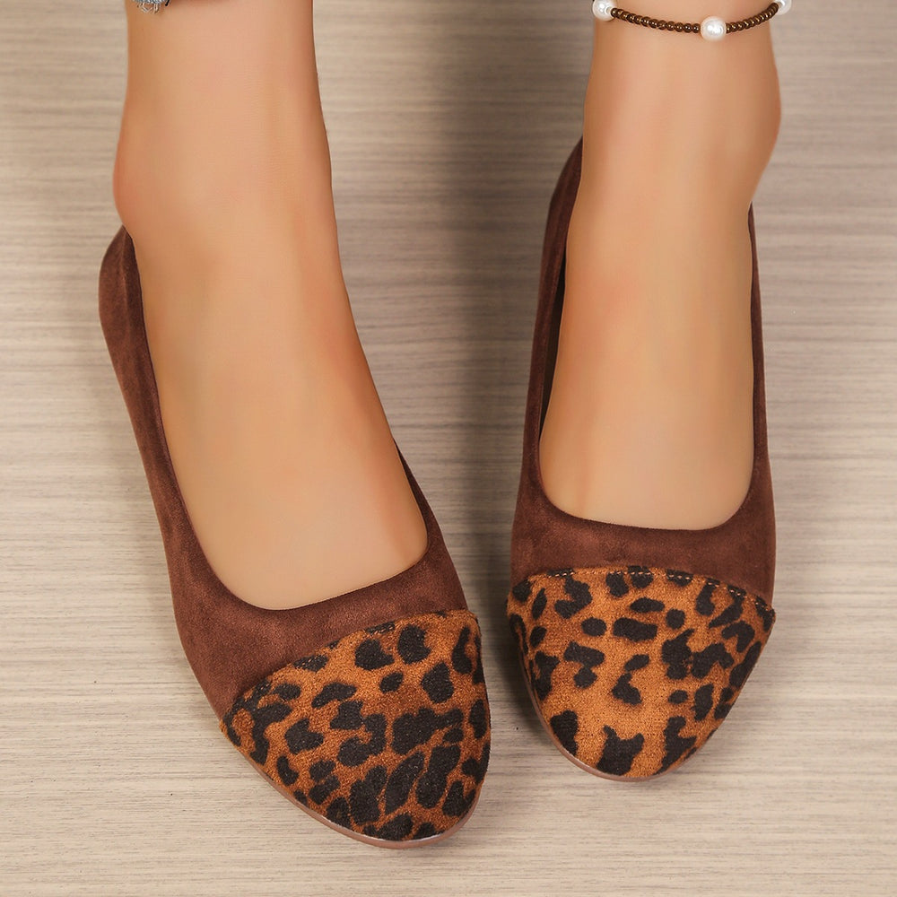cross-border e-commerce plus size loafers for women, new spring collection, suede flat slip-ons, leopard print casual women's single shoes