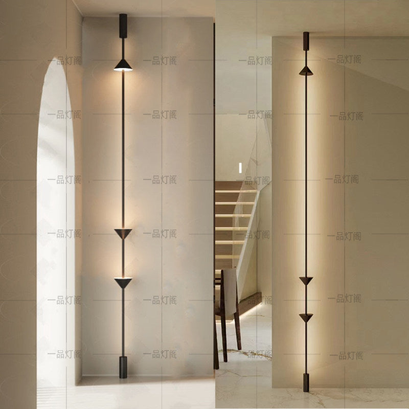 Entrance aisle corridor aisle overhead speaker floor lamp house living room background wall long pole hourglass floor lamp