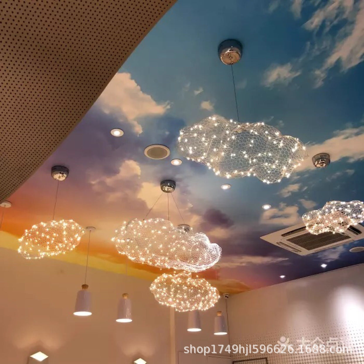 Iron net chandelier Gypsy shopping mall sales department milk tea clothing store lighting creative industrial style restaurant