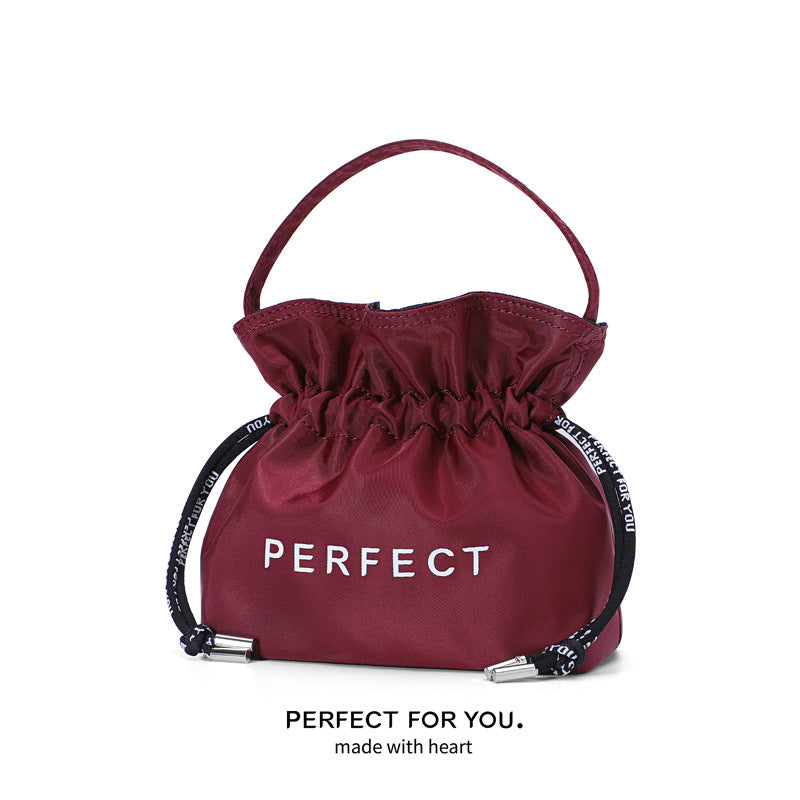 Cross-border  messenger bag Korean version of high-end nylon canvas small bag lightweight and versatile large-capacity shoulder bag women
