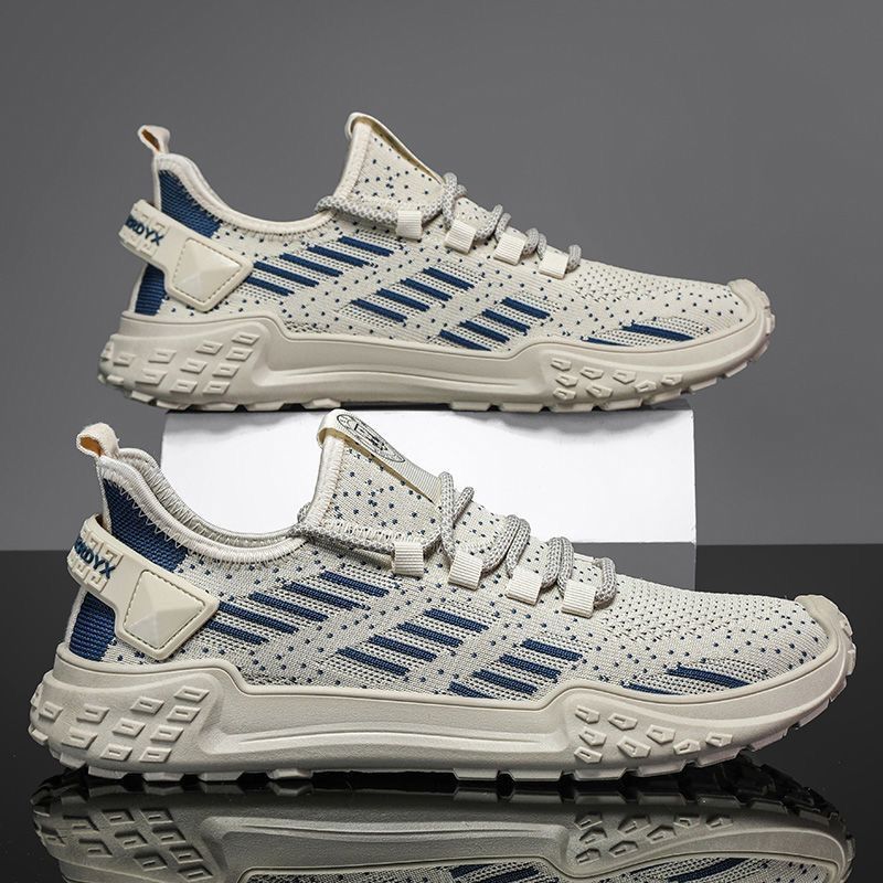 Men's winter mesh sneakers: new breathable, odor-resistant, flyknit mesh, slip-on casual athletic shoes with soft soles
