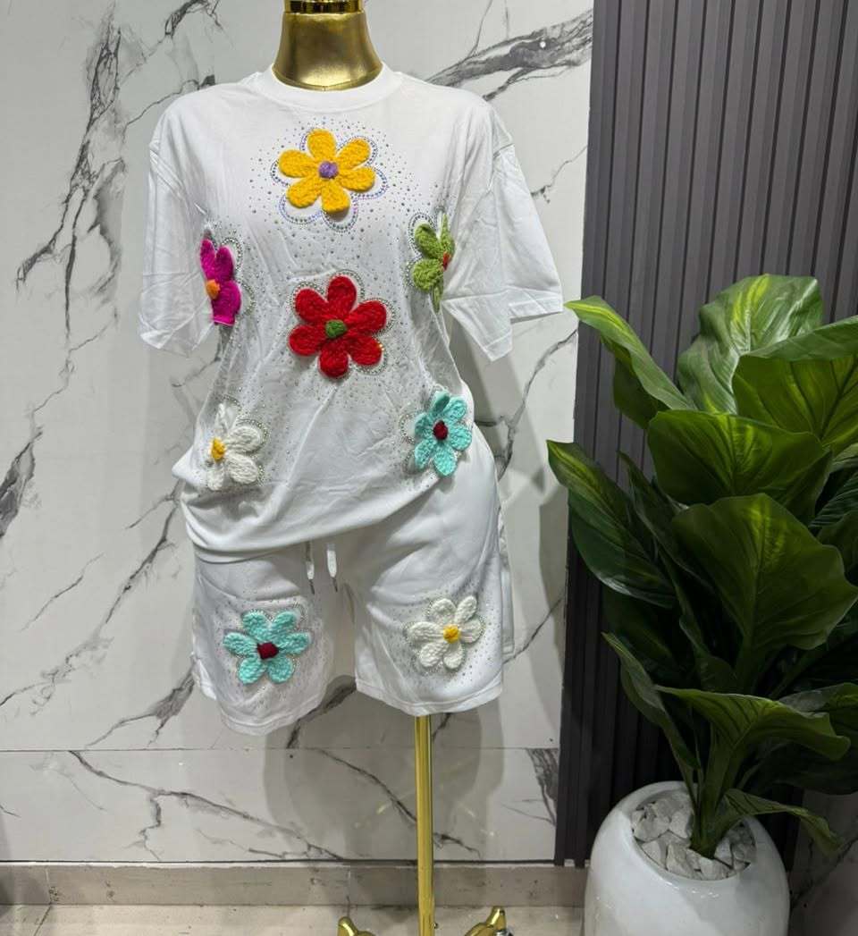 Fashionsuit european goods sense of design butterfly diamond short-sleeved t-shirt tops women + elastic waist wide-leg shorts two-piece set