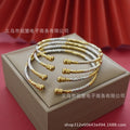 middle eastern two-tone beaded bracelet - elegant and stylish embossed pattern adjustable bangle - fashion accessory