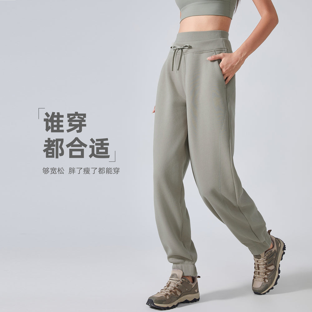 Women's fleece-lined warm sweatpants - stylish, versatile, casual joggers - loose fit, cuffed ankle, perfect for fitness and yoga - daw154
