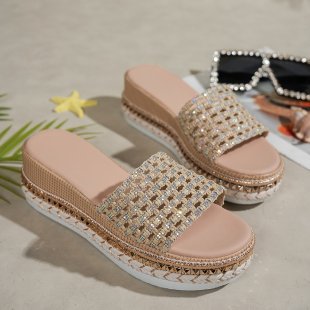 summer new arrival: plus-size chunky sole slides for women (sizes 36-42). wholesale available. dropshipping to  &