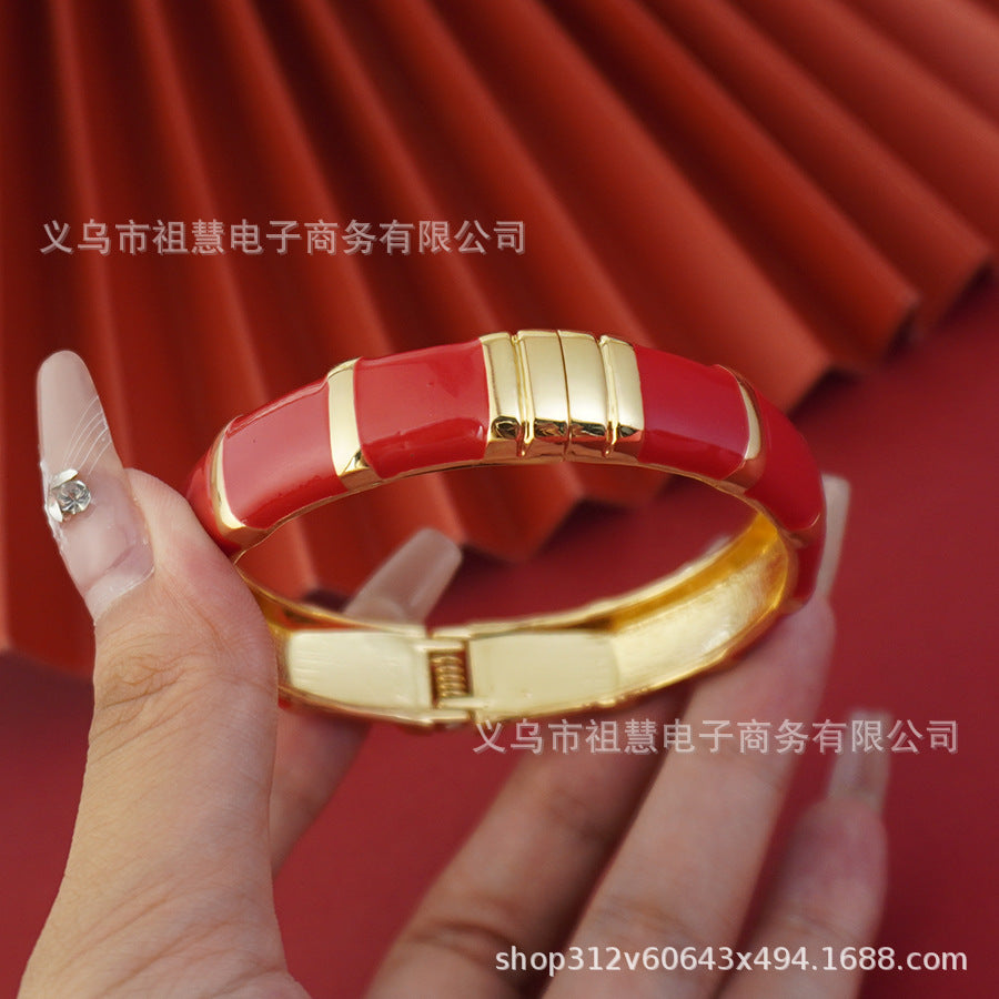 Middle eastern women's elegant spring bangle, vintage ethnic style unique design, christmas gift for girls, birthday present