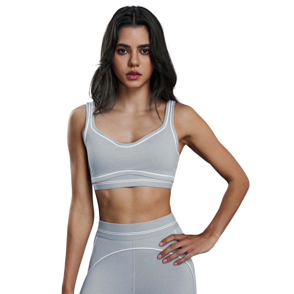 High-impact, shock-absorbing sports bra for women, designed to minimize side boob, featuring a deep u-back design for a beautiful silhouette. this barely-there, skin-friendly fitness yoga bra is perfect for your workout. model d25128