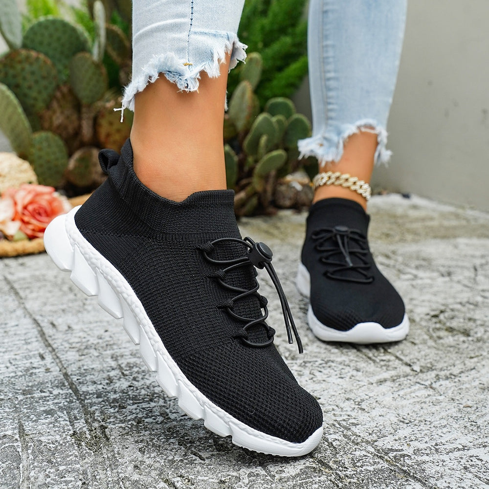 summer new arrival: plus size women's casual comfortable flyknit soft sole lace-up flats - wholesale