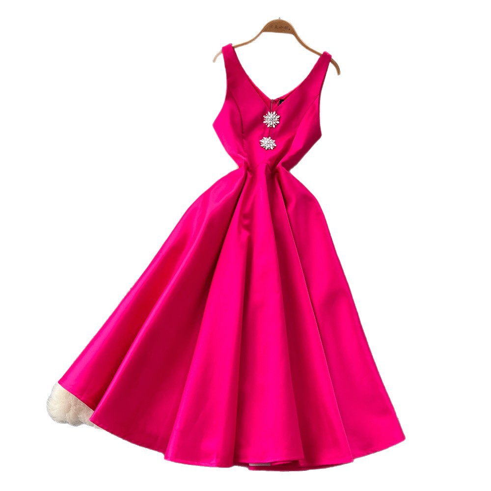Accessible luxury socialiteclassy sense of heavy industry diamond-encrusted v neck suspender waist dress female french large swing fluffy dress