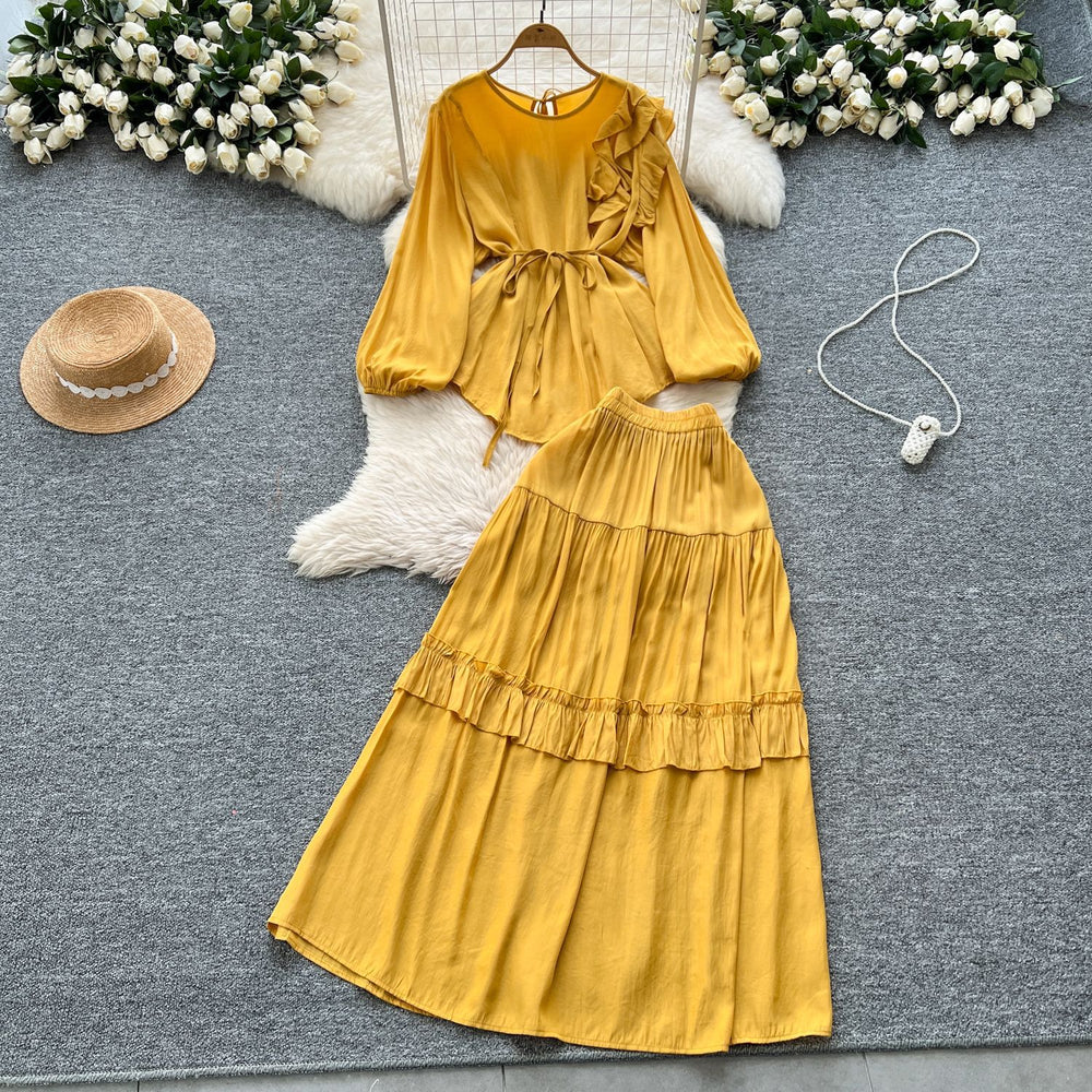 European and american retro style mature woman's minimalist chic set - spring puff sleeve top + elastic waist slimming midi skirt
