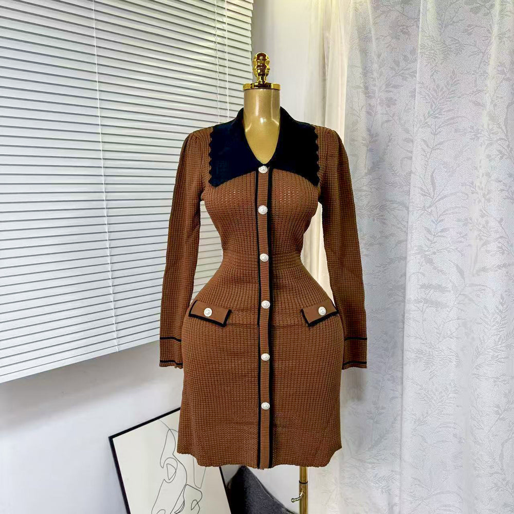 Autumn/winter chic: elegant color block knit dress with pearl button detail - slim fit, figure-flattering knit mini dress