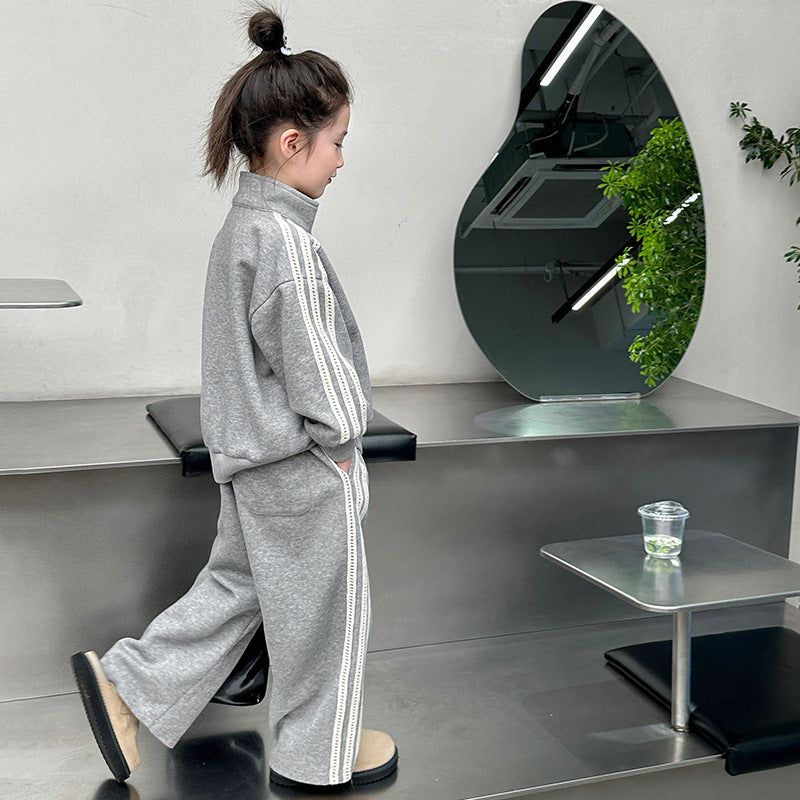 Girls' activewear set - autumn  new collection: stylish and trendy children's clothing, chic kids' spring/autumn sweatshirt and sweatpants two-piece set