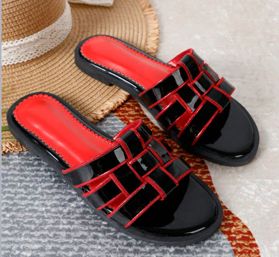 Trendy new women's sandals & slides - round toe color block flat sandals - women's low heel sandals