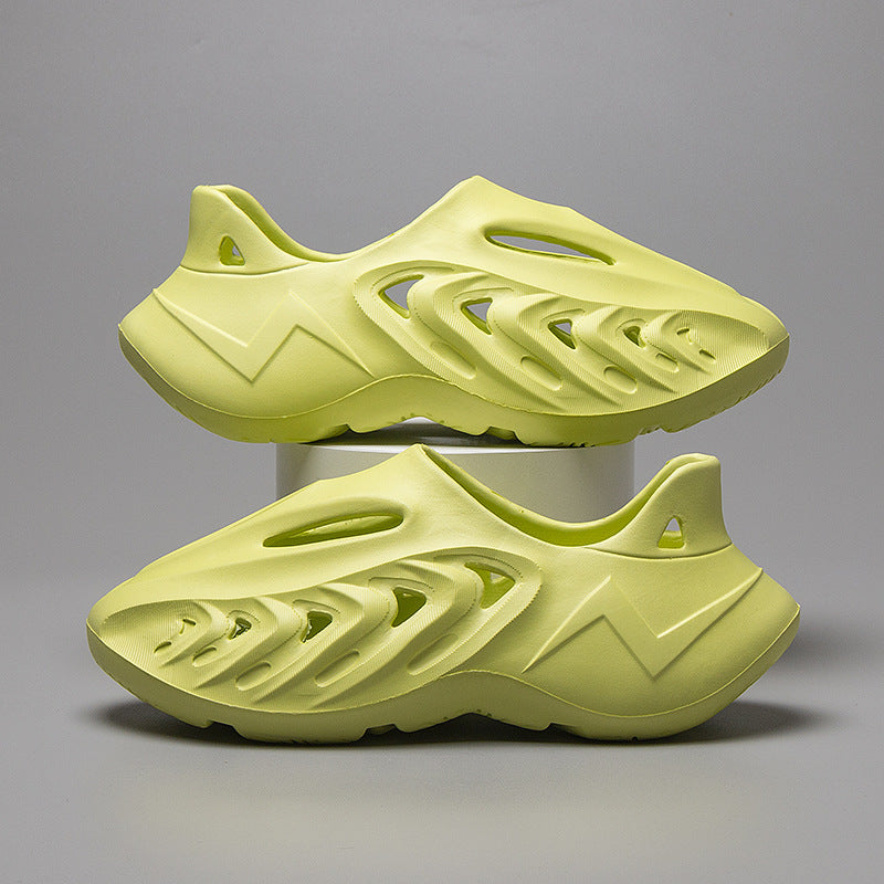 Cross-border 2025 new camouflage sports coconut hole shoes men's trend hollow Roman sandals beach shoes wholesale