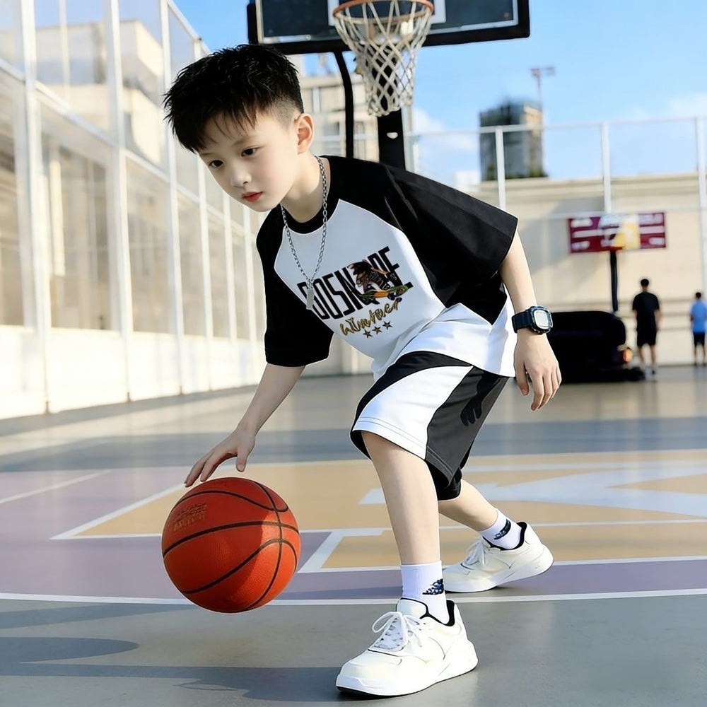 Kids'  short-sleeve & shorts set - trendy boys' basketball outfit - mid-to-large size - new summer sports two-piece set for boys