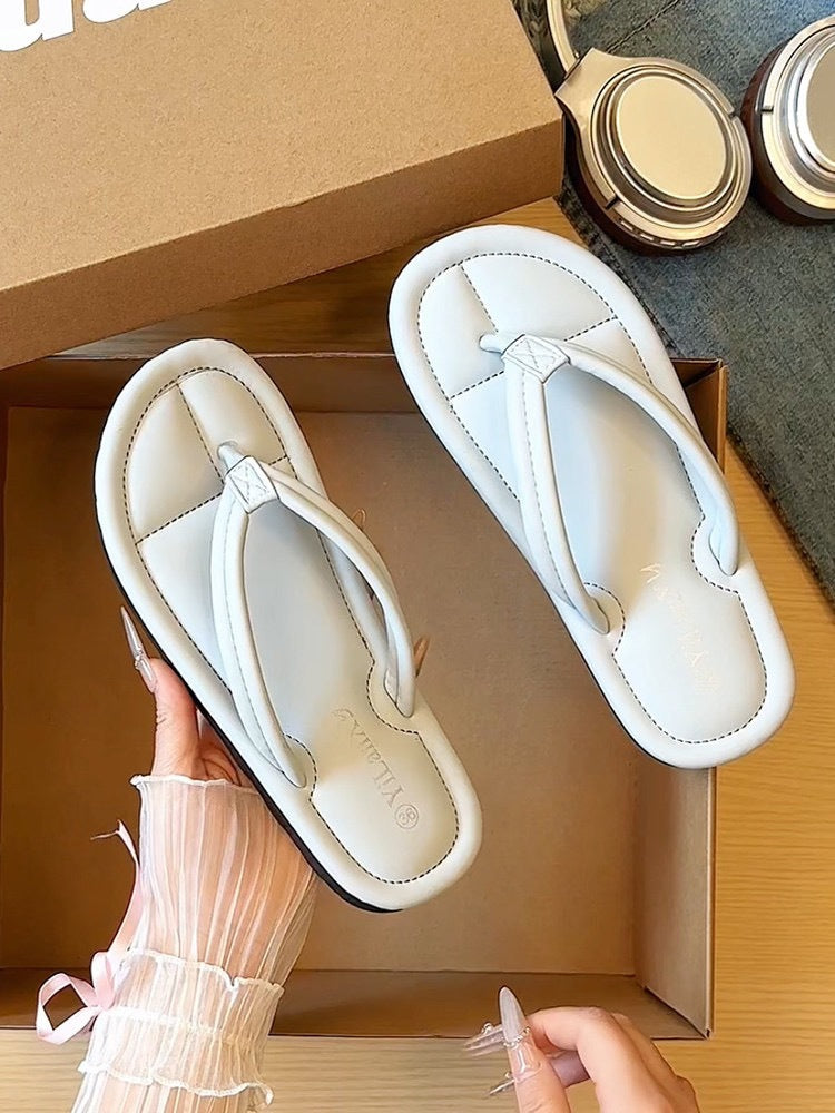 flip-flops for women, fashionable indoor non-slip bathroom, anti-odor, cute flat bottom beach flip-flops for women wholesale