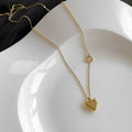 Meichen korean love necklace women's clavicle chain light luxury niche design 2025 new titanium steel pendant casual