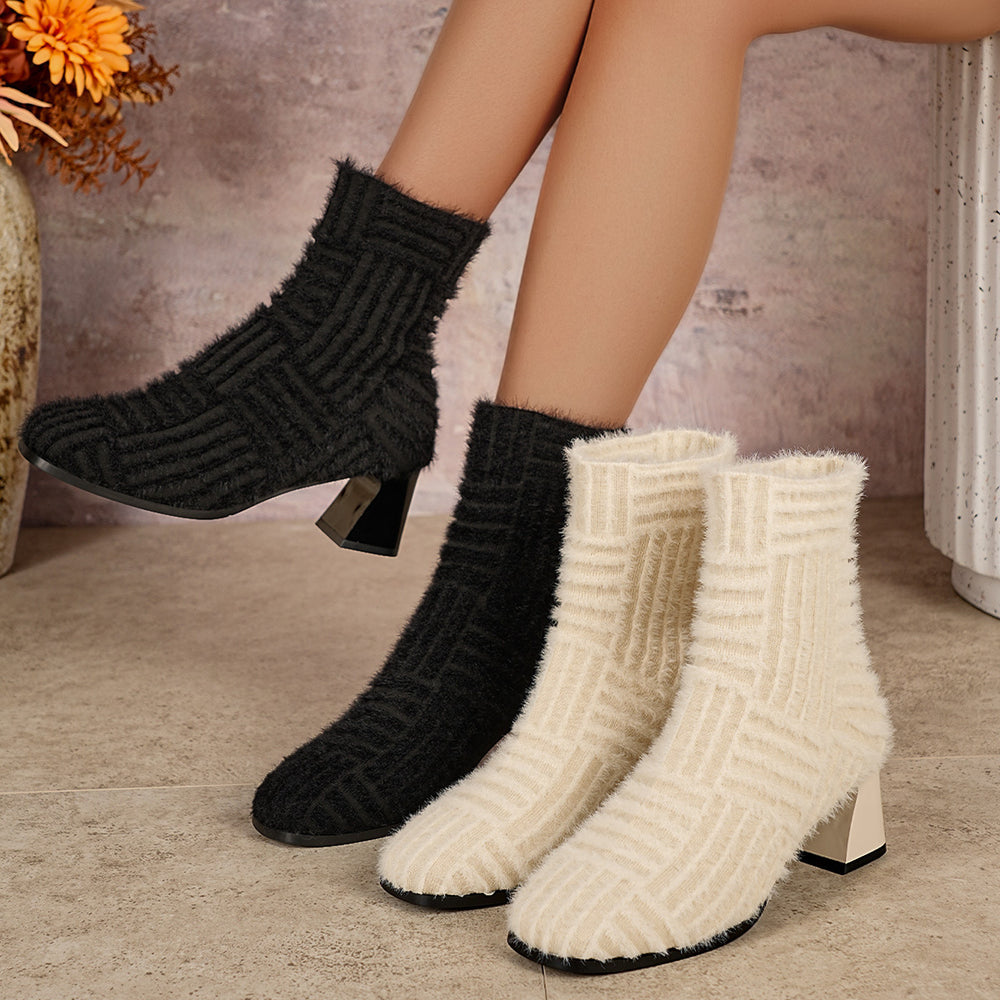 plus size women's fall and winter new arrivalknitting high-heeled stuffed short boots pure color, round toe thick heel elastic women's fur boots