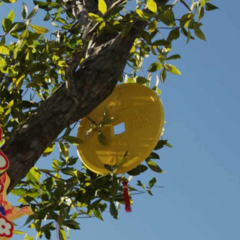 2024 new copper coin hanging tree lamp outdoor lighting tree lamp New Year's Day festival atmosphere decorative chandelier