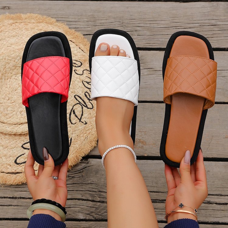 summer new arrival: plus-size chunky sole slides for women (sizes 36-42). wholesale available. dropshipping to  &