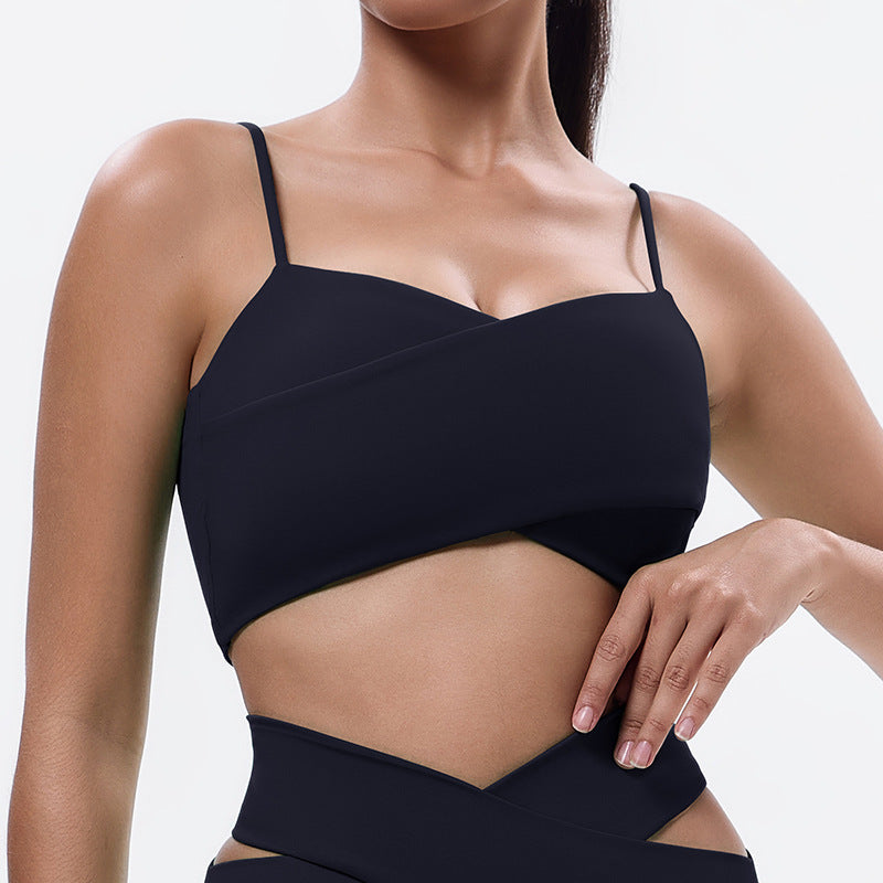 New solid color eco-friendly polyester sports bra for women - running, barely-there feel, fitness tank top with padded bra