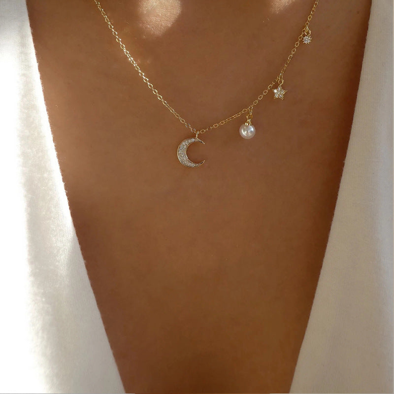 Wholesale rhinestone pendant necklaces - european & american style, cross-border, alloy, minimalist, versatile jewelry for women - star, moon, and clavicle chains