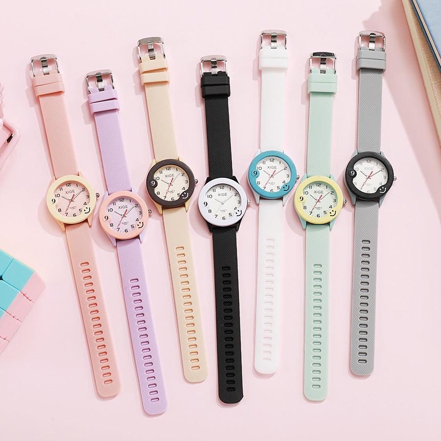 Kids' waterproof quartz watch - candy color minimalist silicone sports gift watch - toy watch - waterproof children's watch