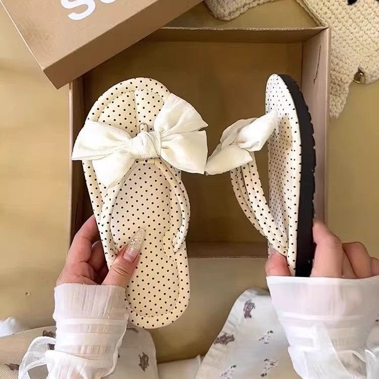 Cute camellia thick sole 2026 flip flops summernew arrival fairy style with non-slip beach flip flops women