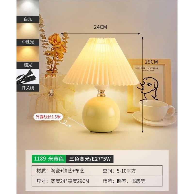 Table lamp bedside lamp pleated girl bedroom night lamp Nordic Internet celebrity ins decorative ceramic atmosphere lamp 1