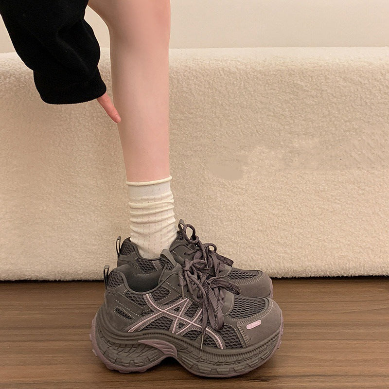 Height-increasing, lightweight, and versatile white sneakers for women. new for spring/autumn 2026, these chunky platform sneakers are perfect for casual wear and sports