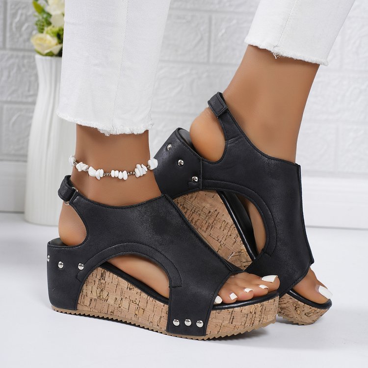 summer new arrivals: plus-size women's high-heeled sandals for cross-border e-commerce. available in sizes 36-43. wholesale options available. dropshipping to  and