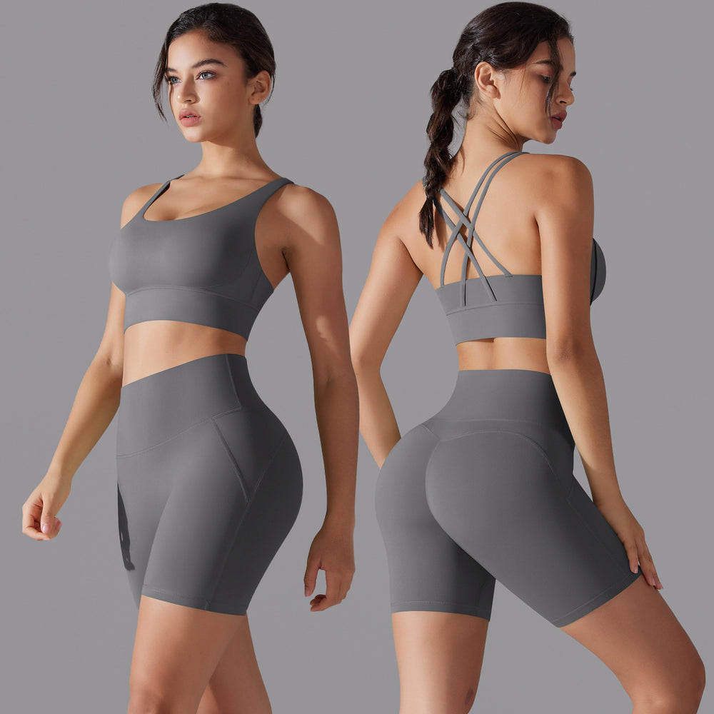 Nude brushed nylon tight-fitting yoga clothes, zero-sense suspenders, beautiful back, hip-lifting sports suit, running and fitness two-piece set
