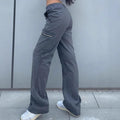 Ready-to-ship  spring/summer new arrival: trendy high-waisted cargo pants with zipper pockets, street style straight-leg casual trousers