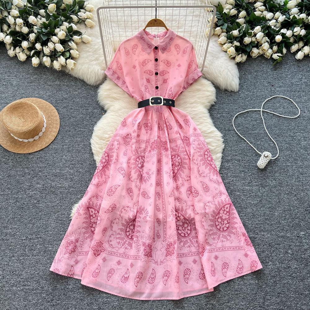 Belted dress -  summer collection: figure-flattering, slim-fit, french-inspired vintage short-sleeve printed maxi dress with a flowy hem