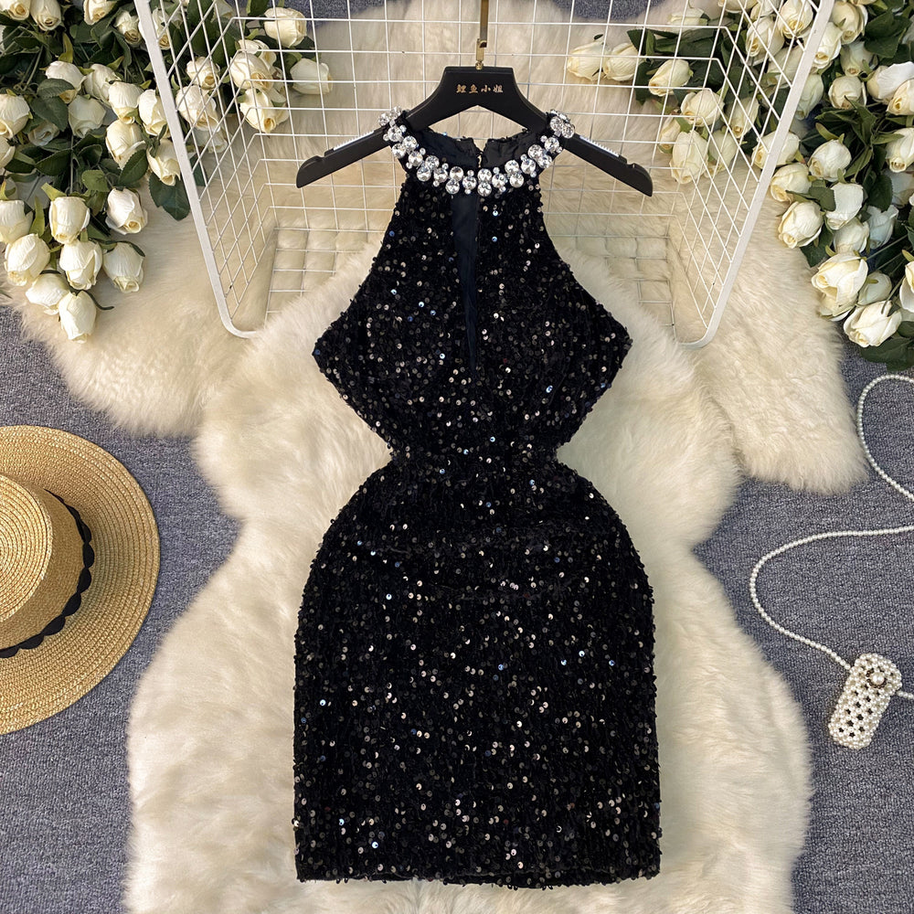 Accessible luxury qianjin style classy halter dress women's summer sequin diamond design niche style socialite elegant hip covering skirt