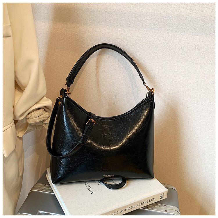 High-value new minimalist retro crossbody bag for women - 2025 autumn collection - commuter bag - niche design shoulder bag/axillary bag for women