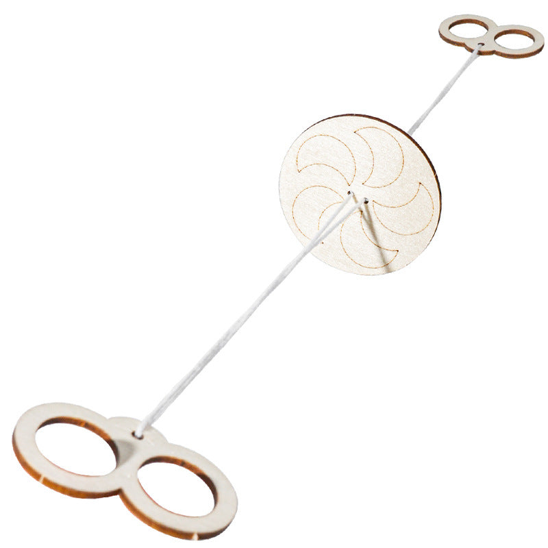Pull wire gyro post-80s memories kindergarten students science and technology small production maker teaching aids handmade DIY science experiment