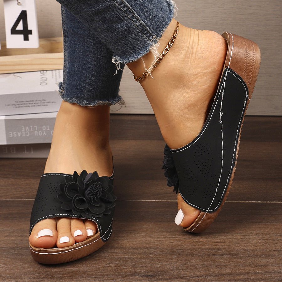 2026 summer new arrival: plus-size platform wedge slides - women's casual floral open-toe slippers, trendy fashion footwear for export
