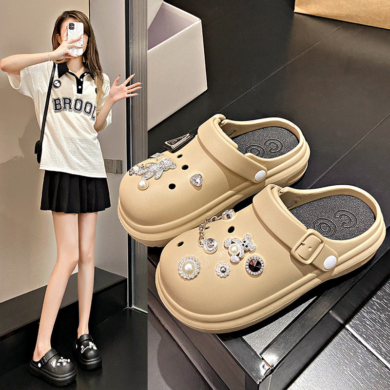 Women's summer clogs: new platform sandals with thick soles, hidden heel, beach-ready, nurse-style, closed-toe, half-slipper design