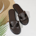 V-shaped slippers for women outwear 2026 popular summer fashioneasiest for matchflats women's sandals soft bottom vacation sand