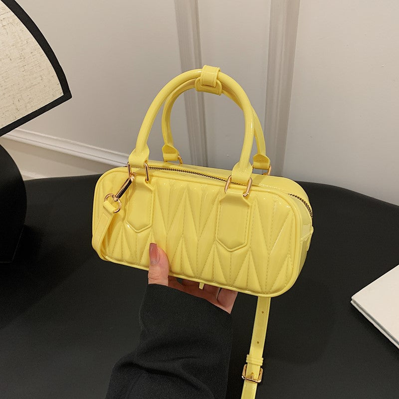 Foreign trade niche design bag women's 2025 new summer messenger bag casual portable jelly rhombus pillow bag