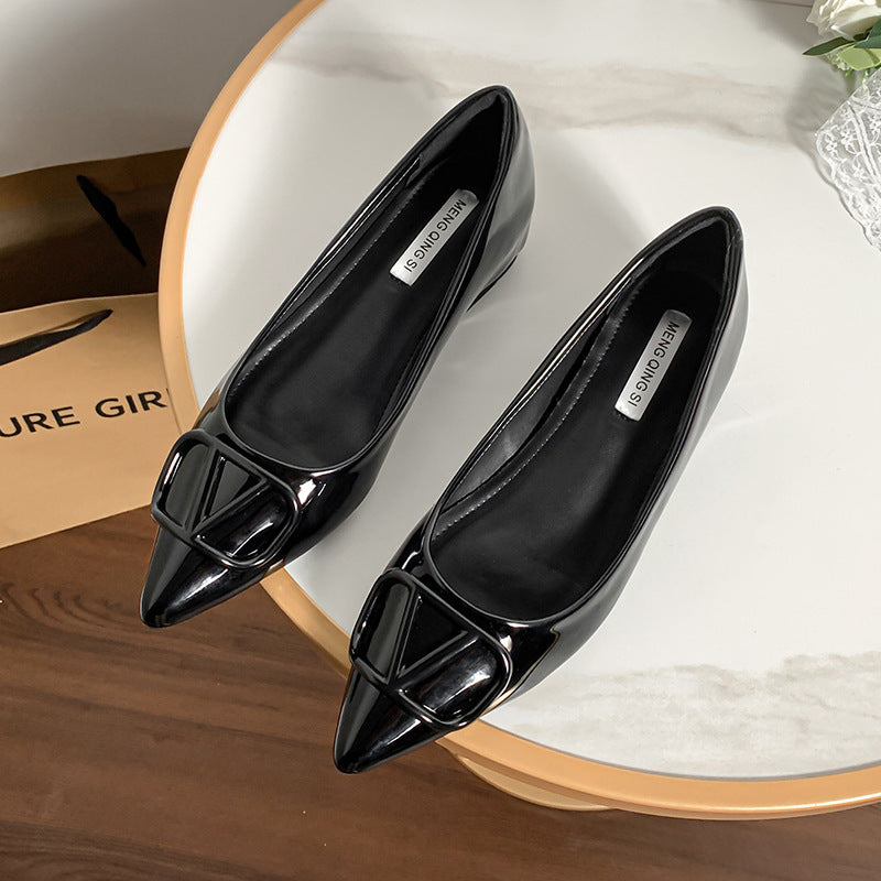 Metal v buckle patent leather nude flatsflats socialite style petites hidden heelflatsplus size women's shoes