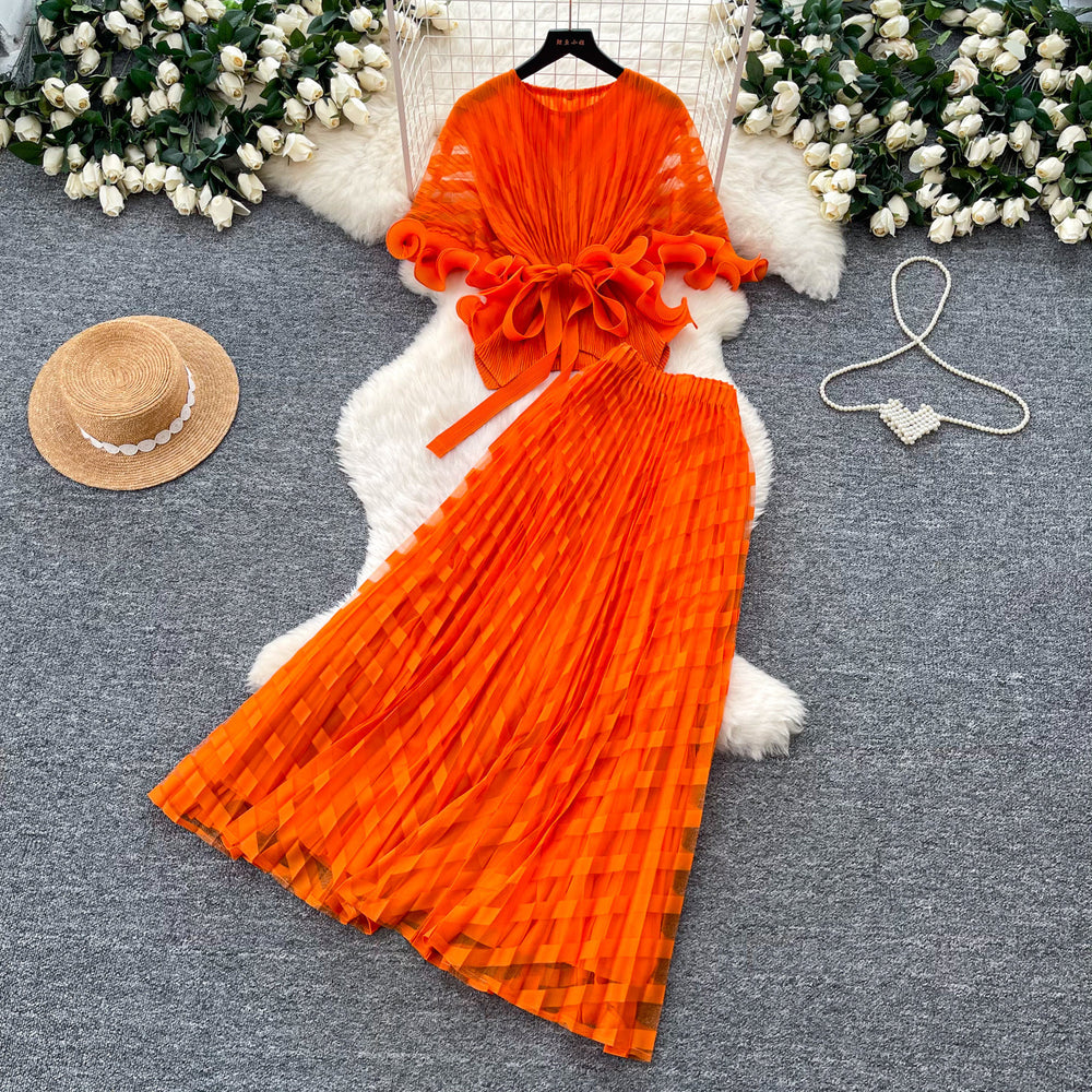 French chic lace v-neck two-piece set for women -  summer collection: tie-waist pleated skirt, slimming and elegant