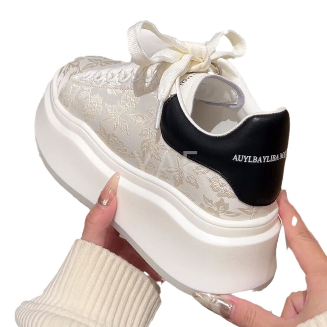 Ruxi/White Rose Chinese Printing Embroidery Little White Shoes Board Shoes Women's 2024 Versatile Muffin Platform Casual Shoes Tide