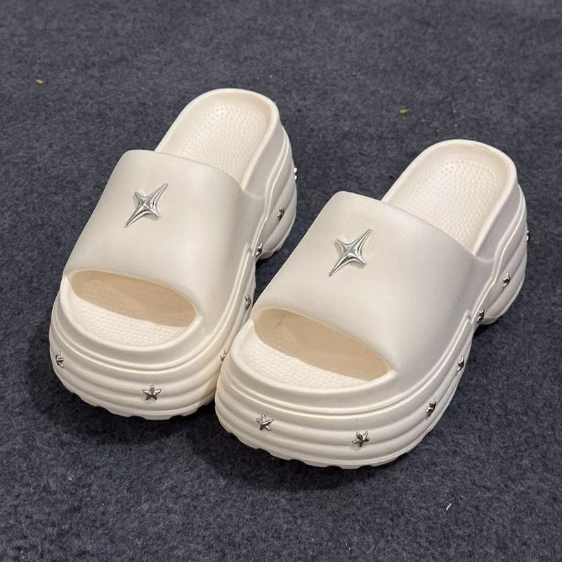 Thick sole rivet slippers for women summer outwearthick sole shit feeling 2026new arrivalsummerpopular sandals wholesale