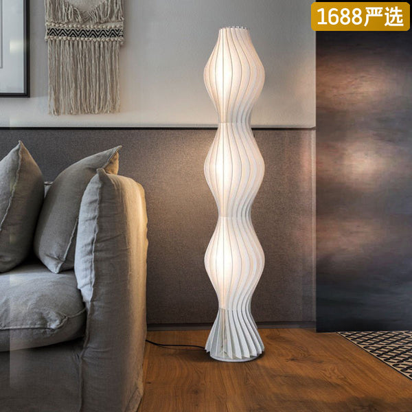 [Strict Selection] Floor Lamp Simple Creative Living Room Designer Bedroom Model Room Art Grass Skirt Floor Lamp