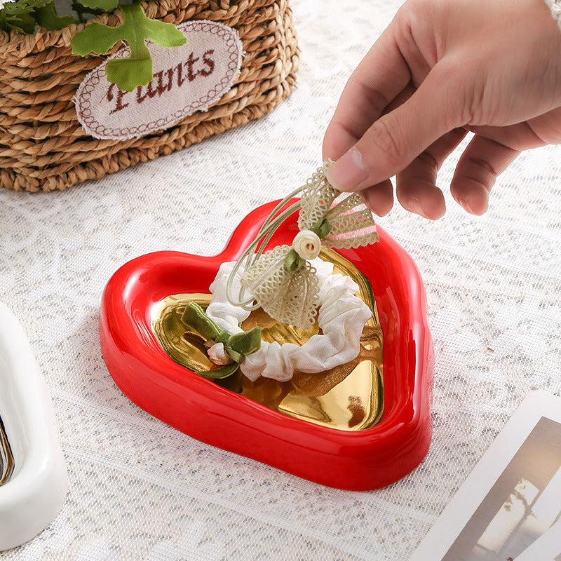 Instagram-worthy photo prop tray, heart-shaped personalized jewelry storage dish, electroplated glossy high-end jewelry display plate